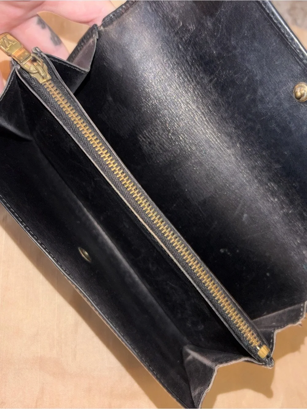 Louis Vuitton classic louis